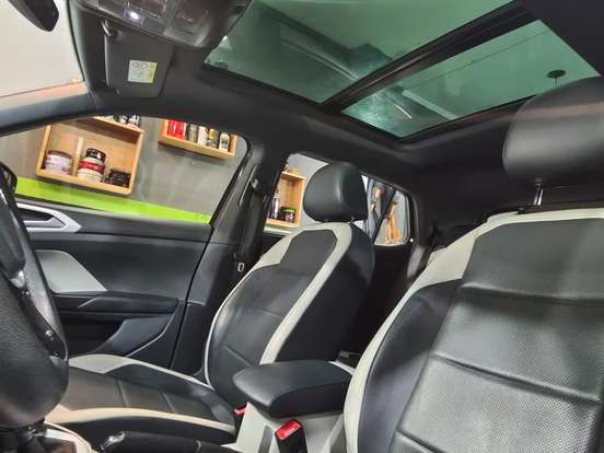 VOLKSWAGEN-T-CROSS-1.4 250 TSI TOTAL FLEX HIGHLINE AUTOMÁTICO VOLKSWAGEN-T-CROSS-2019