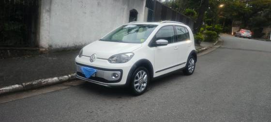 VOLKSWAGEN CROSS UP 1.0 TSI 12V FLEX 4P MANUAL