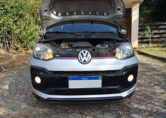VOLKSWAGEN-UP-2017