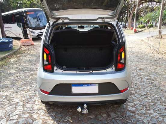 VOLKSWAGEN-UP-2017