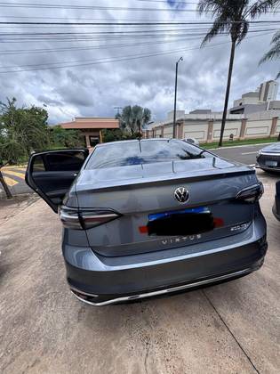 VOLKSWAGEN VIRTUS 1.0 200 TSI COMFORTLINE AUTOMÁTICO