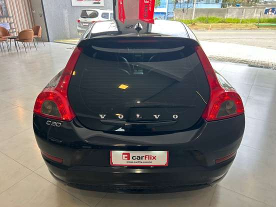 VOLVO-C30-2010