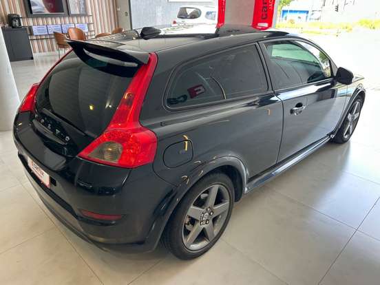 VOLVO-C30-2.0 GASOLINA 2P AUTOMÁTICO VOLVO-C30-2010
