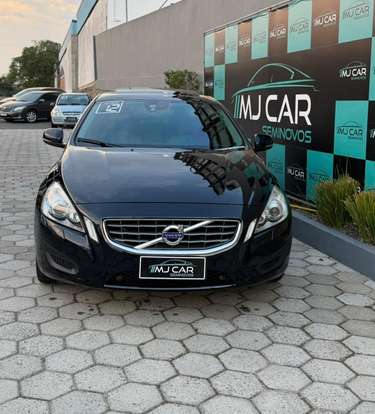 VOLVO-S60-2011