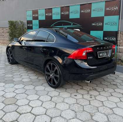 VOLVO-S60-2011