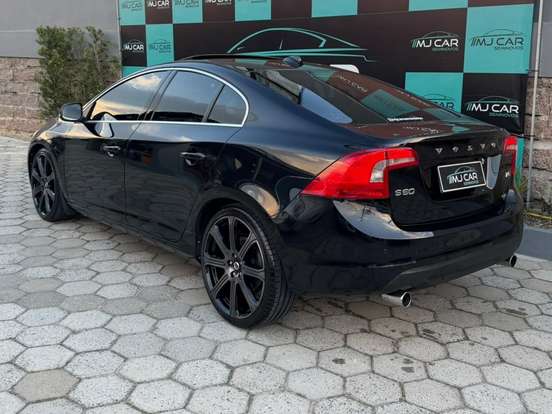 VOLVO-S60-2.0 T5 COMFORT GASOLINA 4P AUTOMÁTICO VOLVO-S60-2011