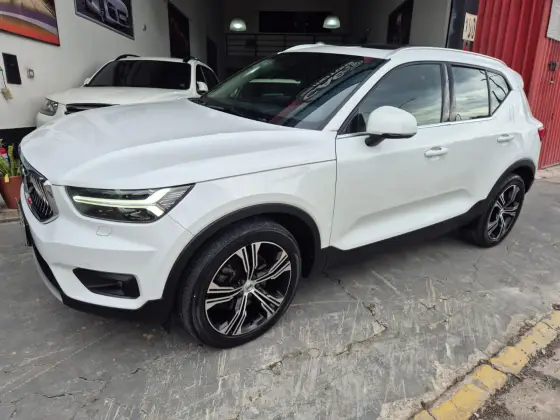 VOLVO XC40 2.0 T4 GASOLINA INSCRIPTION GEARTRONIC