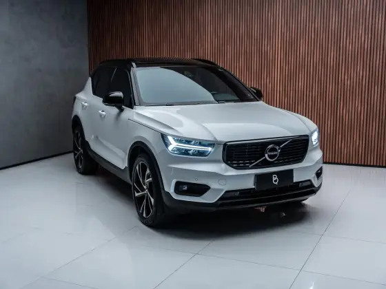 VOLVO XC40 2.0 T5 GASOLINA R-DESIGN AWD GEARTRONIC