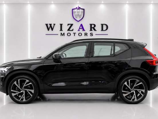 VOLVO-XC40-2.0 T5 GASOLINA R-DESIGN AWD GEARTRONIC VOLVO-XC40-2019