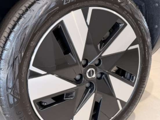 VOLVO-XC40-P6 RECHARGE ELECTRIC PLUS VOLVO-XC40-2023