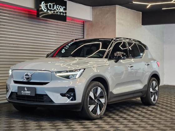 VOLVO XC40 P6 RECHARGE ELECTRIC PLUS