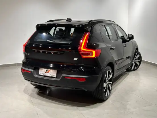 VOLVO-XC40-P8 RECHARGE ELECTRIC BEV PURE AWD VOLVO-XC40-2021