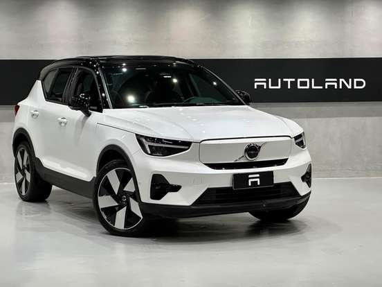 VOLVO-XC40-2022