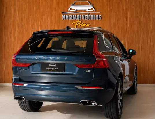 VOLVO-XC60-2019