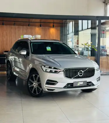 VOLVO XC60 2.0 T8 HYBRID INSCRIPTION AWD GEARTRONIC