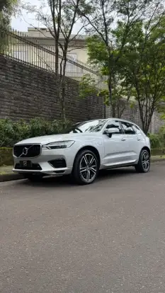 VOLVO-XC60-2.0 T8 HYBRID R-DESIGN AWD GEARTRONIC VOLVO-XC60-2018
