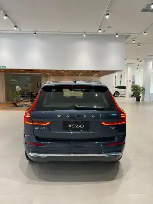 VOLVO-XC60-2026
