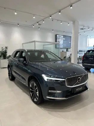VOLVO XC60 2.0 T8 PHEV ULTRA AWD GEARTRONIC