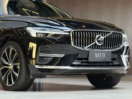 VOLVO-XC60-2023