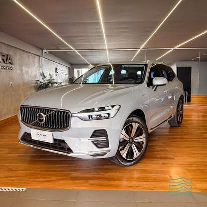 VOLVO-XC60-2023