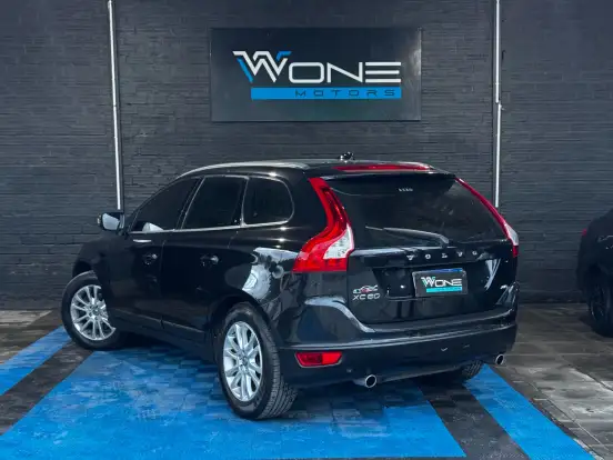 VOLVO-XC60-2009