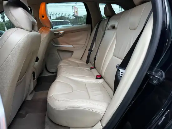 VOLVO-XC60-3.0 COMFORT AWD TURBO GASOLINA 4P AUTOMÁTICO VOLVO-XC60-2009