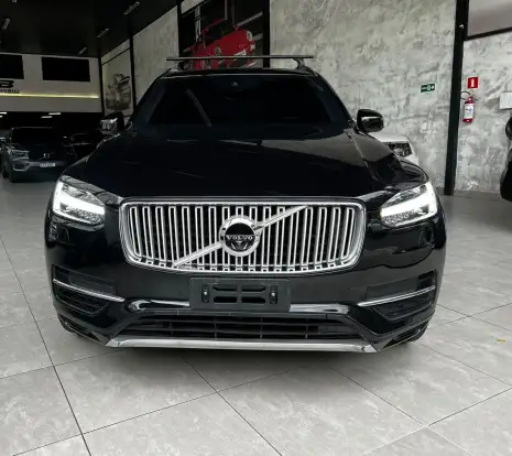 VOLVO-XC90-2018