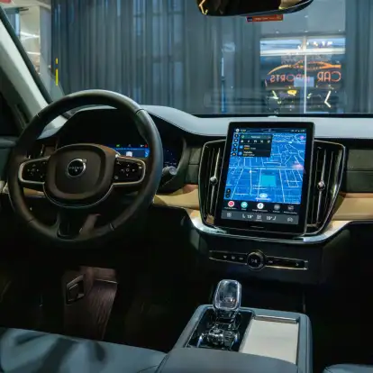 VOLVO-XC90-2025