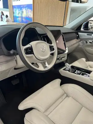 VOLVO-XC90-2026