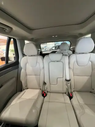 VOLVO-XC90-2026
