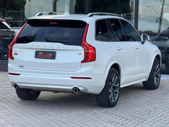 VOLVO-XC90-2.0 T6 GASOLINA MOMENTUM AWD GEARTRONIC VOLVO-XC90-2017