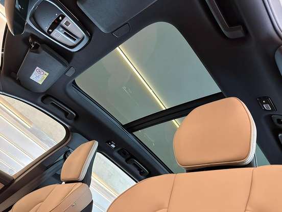 VOLVO-XC90-2025