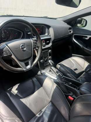 VOLVO-V40-2.0 T5 R-DESIGN GASOLINA 4P AUTOMÁTICO VOLVO-V40-2018