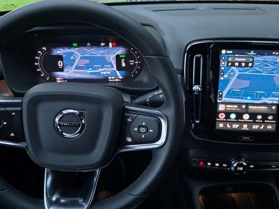 VOLVO-XC40-P6 RECHARGE ELECTRIC PLUS VOLVO-XC40-2024