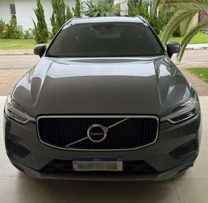 VOLVO-XC60-2018