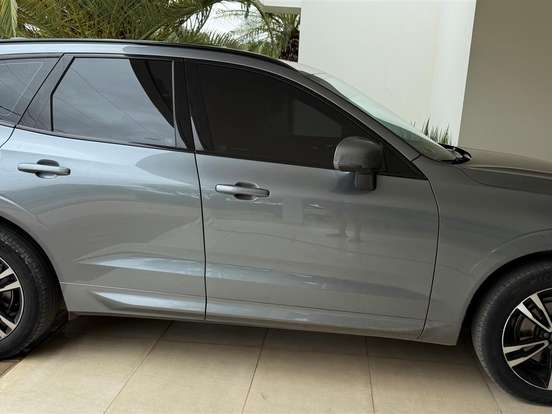 VOLVO-XC60-2.0 T5 GASOLINA MOMENTUM AWD GEARTRONIC VOLVO-XC60-2018