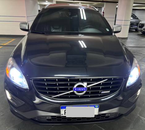 VOLVO XC60 2.0 T5 R DESIGN TURBO GASOLINA 4P AUTOMÁTICO