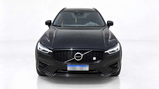 VOLVO-XC60-2020