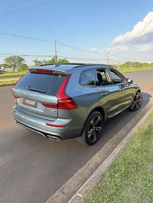 VOLVO-XC60-2019