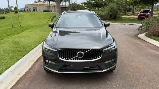 VOLVO-XC60-2022