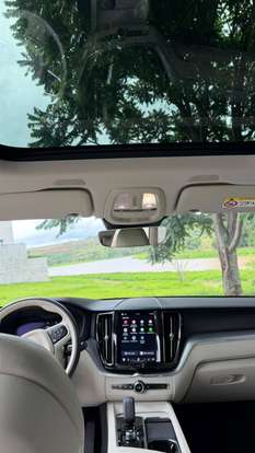 VOLVO-XC60-2022