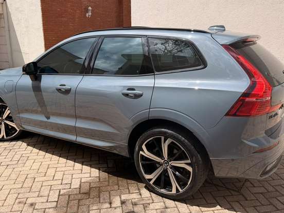 VOLVO-XC60-2.0 T8 RECHARGE R-DESIGN AWD GEARTRONIC VOLVO-XC60-2021