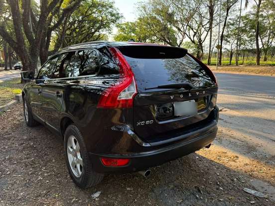 VOLVO-XC60-2009