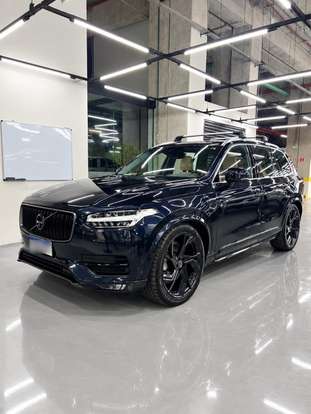 VOLVO-XC90-2015