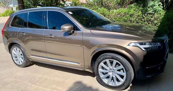 VOLVO-XC90-2016