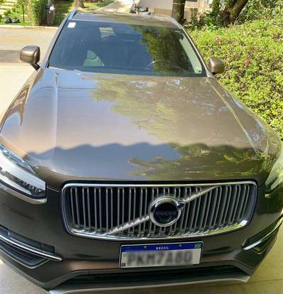 VOLVO-XC90-2016