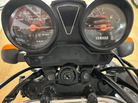YAMAHA-FACTOR YBR 125 ED-2011
