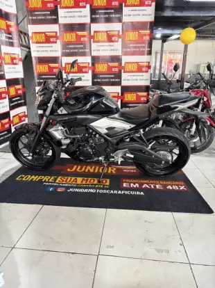 YAMAHA-MT-03-2016