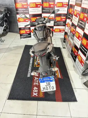 YAMAHA-MT-03-2016