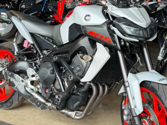 YAMAHA-MT-09 YAMAHA-MT-09-2020